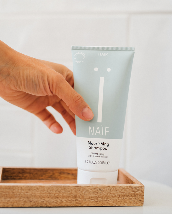 Deze shampoo is vrij van harde schuimmiddelen, zonder de hoofdhuid te irriteren