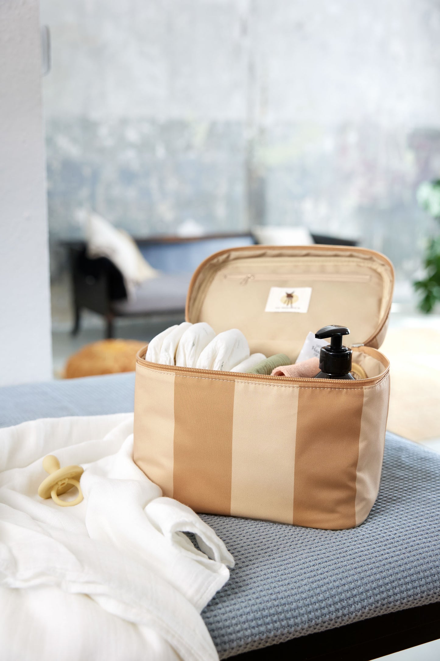 Lässig Nursing Caddy To Go toilettas