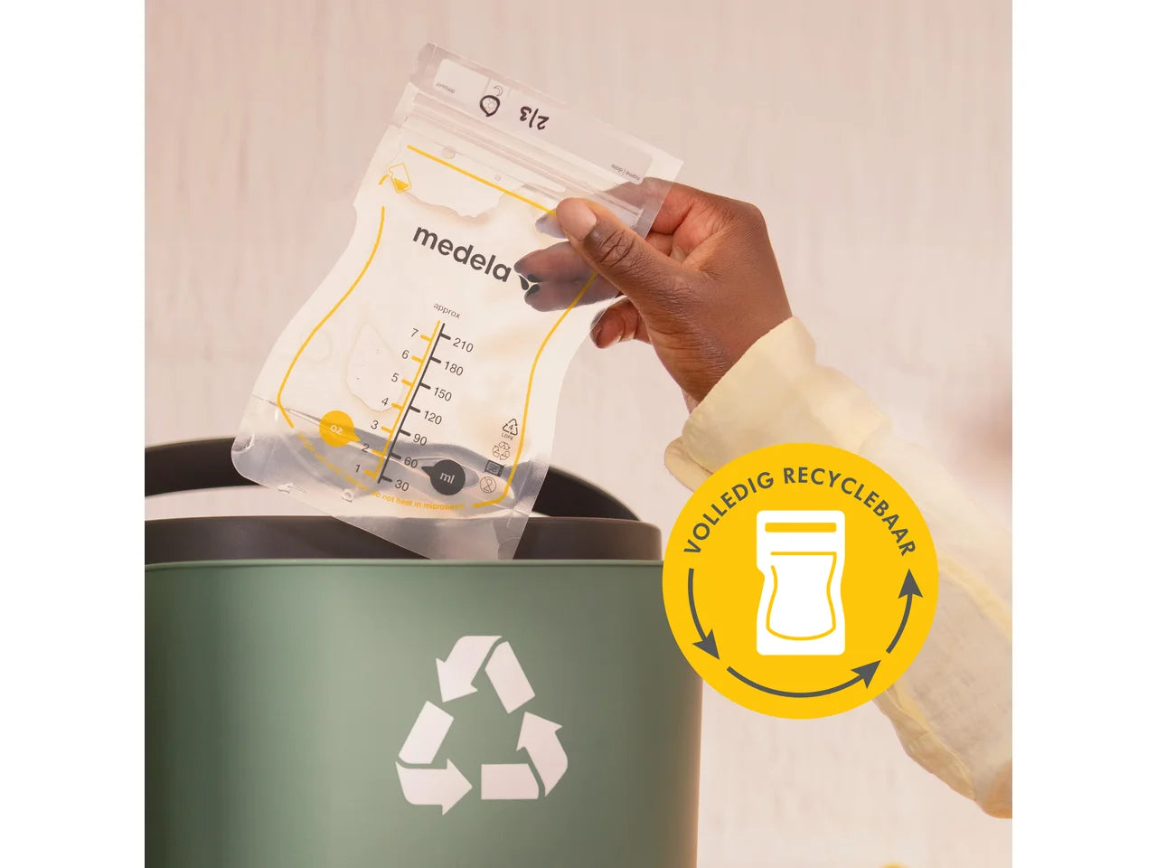 Medela Easy Pour moedermelkbewaarzakjes met schenktuit
