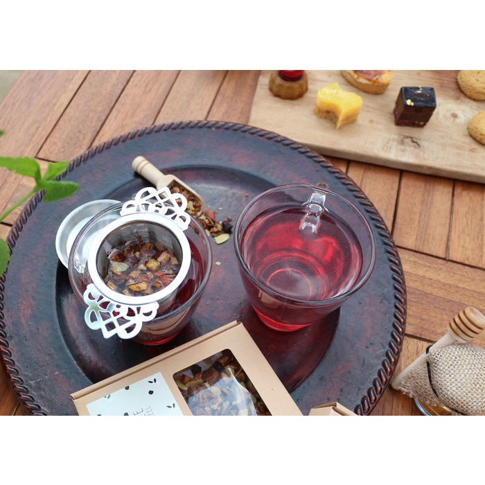 theezeef past in alle glazen of tassen met voldoende ruimte om alle geurstoffen en smaakstoffen vrij te geven