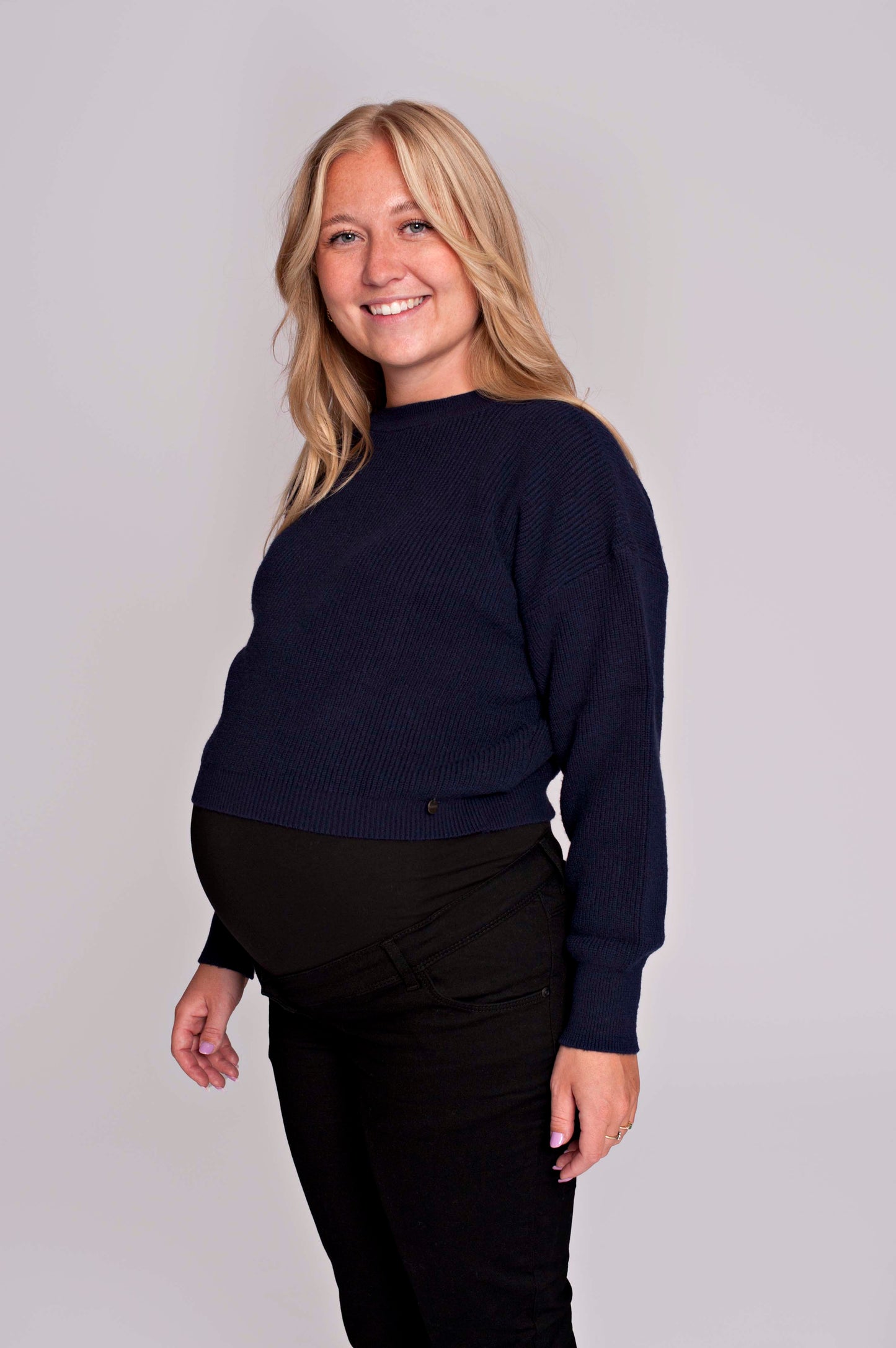 Love2Wait Knit Cropped korte gebreide zwangerschapstrui