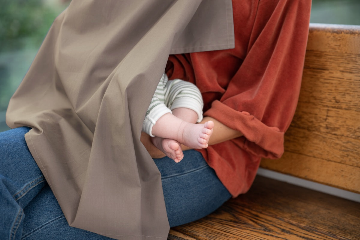 Baby on the Move Nursing Cocoon Borstvoedingsdoek - Epic Natural