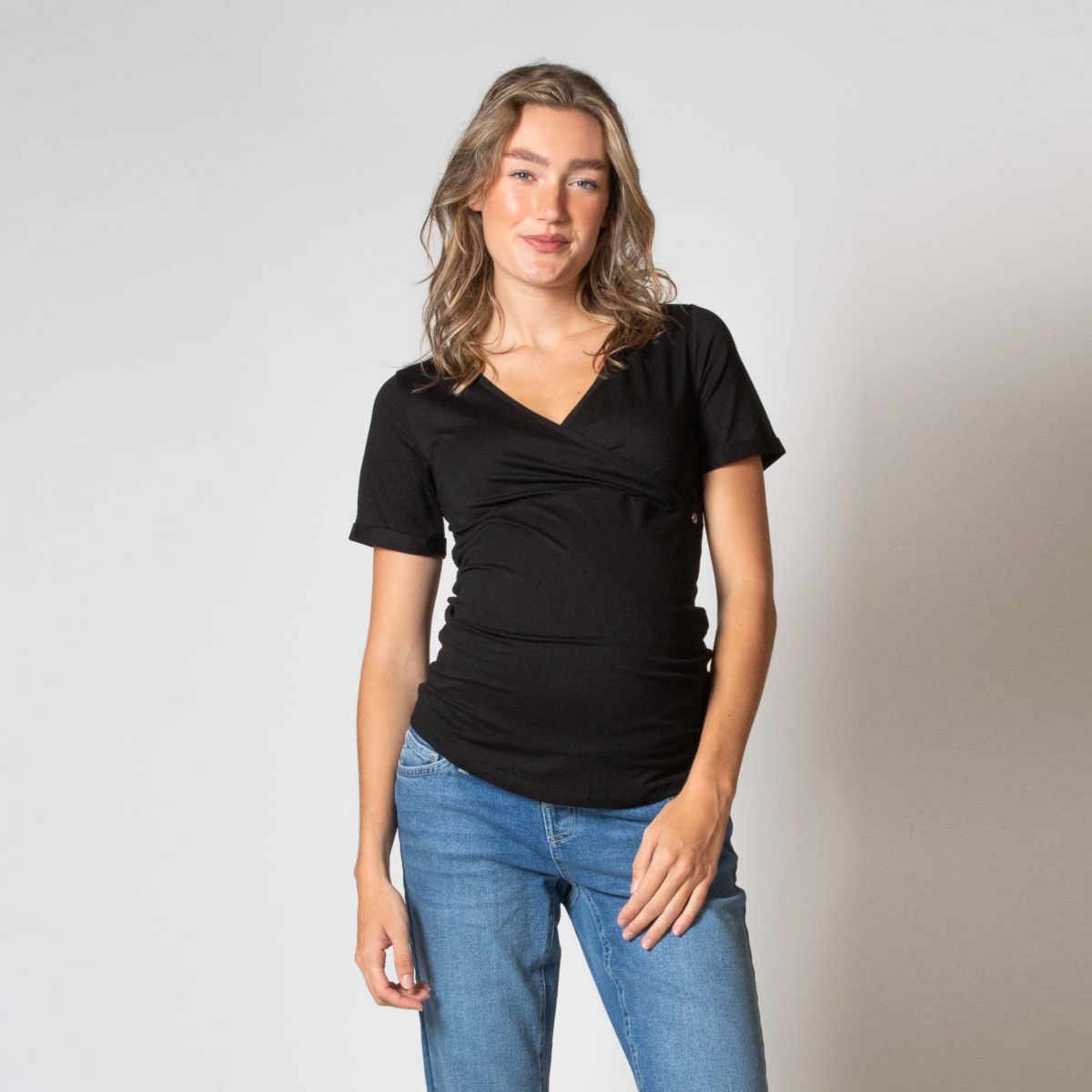 Love2Wait Nursing Shirt EcoVero zwangerschaps- en borstvoedingst-shirt