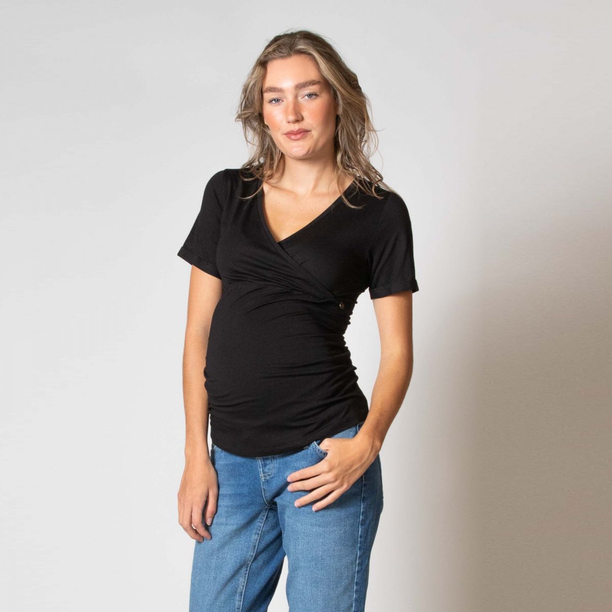 Love2Wait Nursing Shirt EcoVero zwangerschaps- en borstvoedingst-shirt