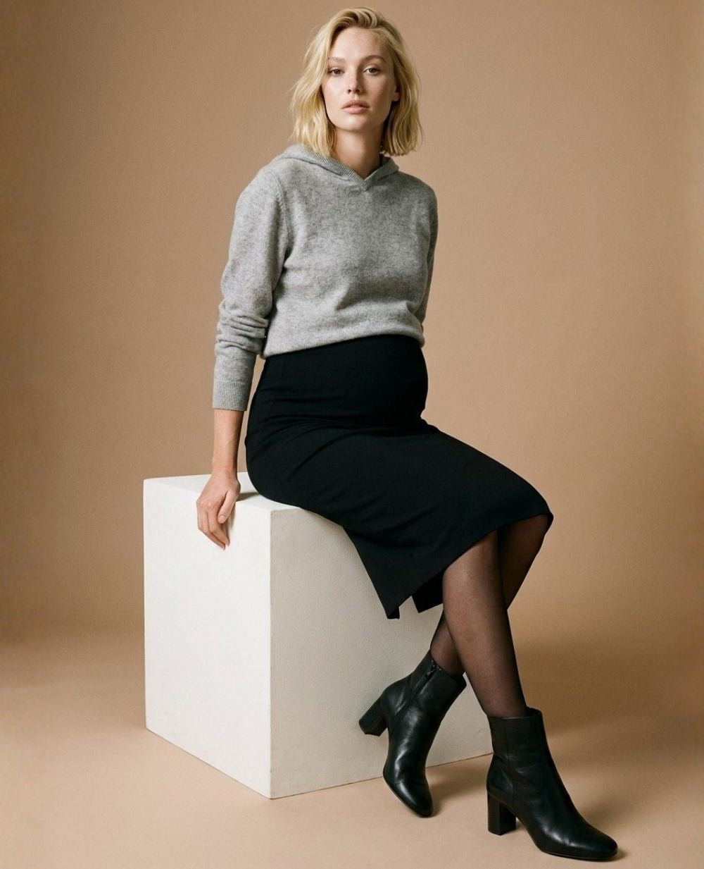 Cache Coeur Morgan kokerrok Zwart: zwarte midirok met hoge taille voor zwangerschap, foto 1
