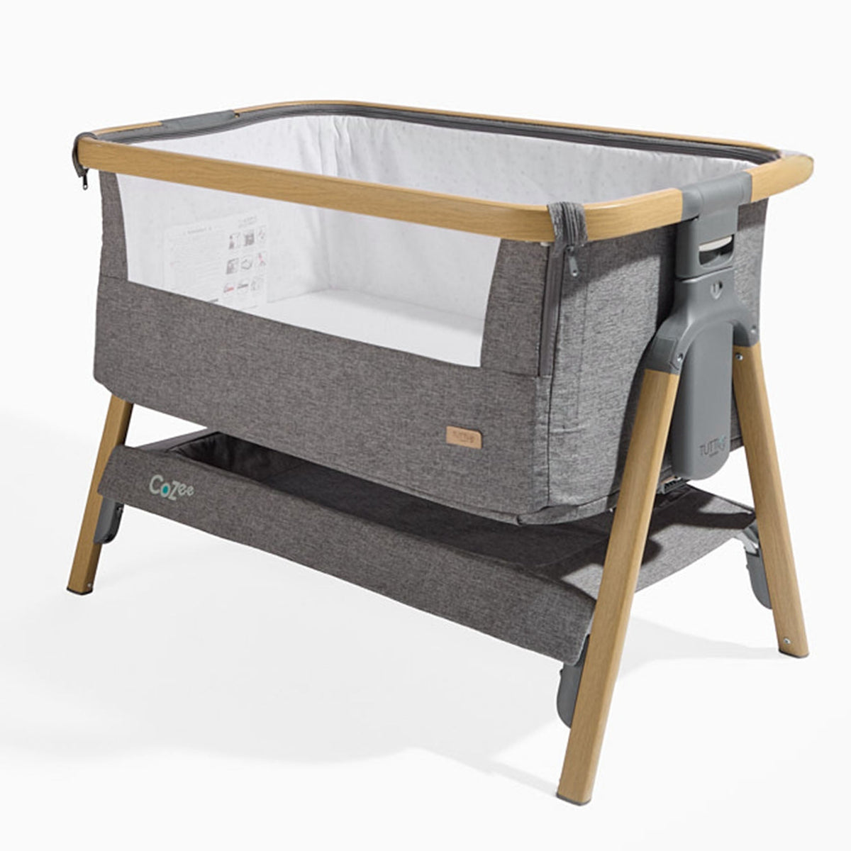 Tutti Bambini CoZee co-sleeper: zijaanzicht